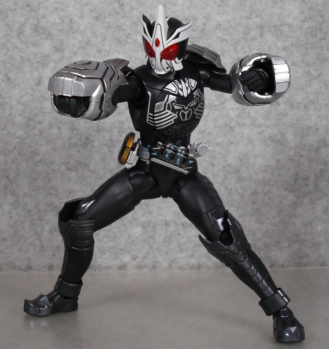 S.H.Figuarts（真骨彫製法） 「仮面ライダーオーズ サゴーゾコンボ