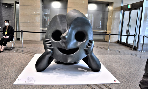 5ac30b 岡本太郎作：若い夢