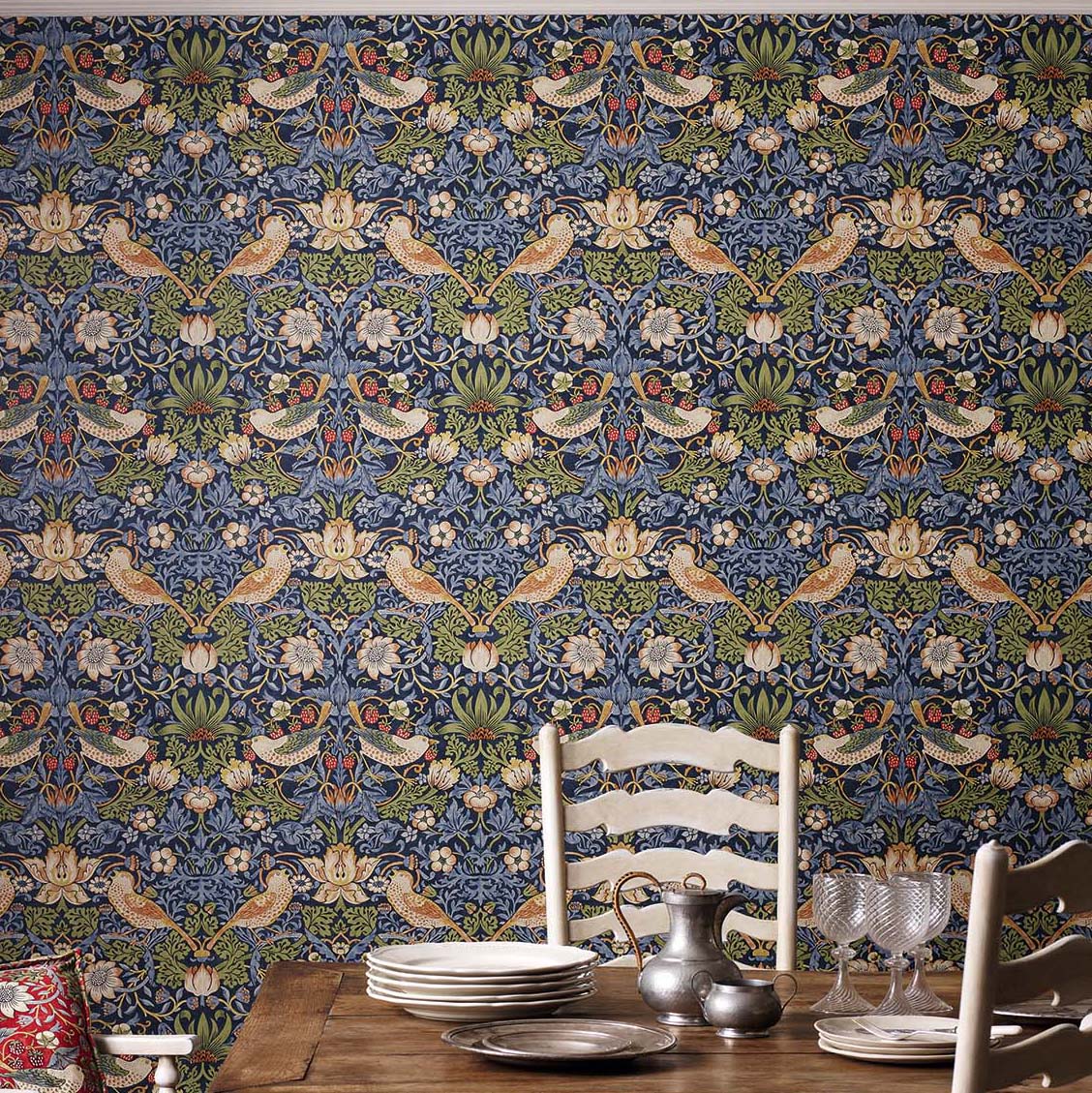 壁紙 Strawberry Thief 216804 / 212564 MORRIS Archive Collections