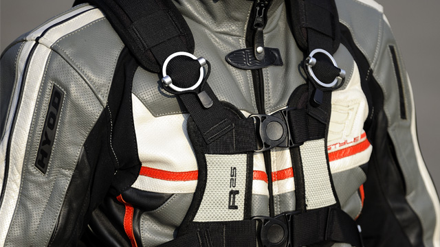 MOTOCOM | 粋な大人のライダーのための動画＆Webジャーナル