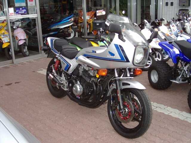 クルムス 愛車自慢 : CB750Fインテグラ 登場！！