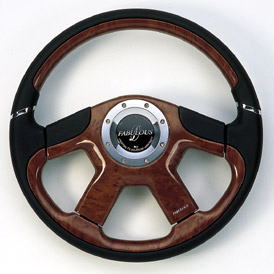 ラグジュアリーステアリングノーブル（LUXURY STEERING NOBLE