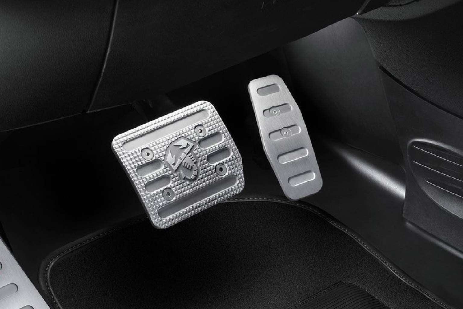 ABARTH Genuine Aluminium Pedal Set / core obj select