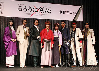 このビジュアル、期待しかない！宝塚歌劇雪組『るろうに剣心』制作発表