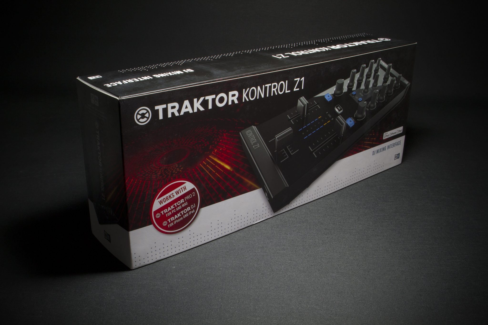 Traktor Kontrol Z1 — Unboxing and first impressions