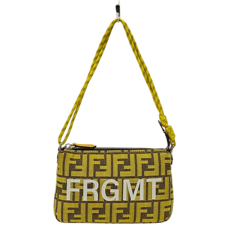 フェンディ FENDI バゲット スリムクラッチ FRGMT 8BS073 イエロー