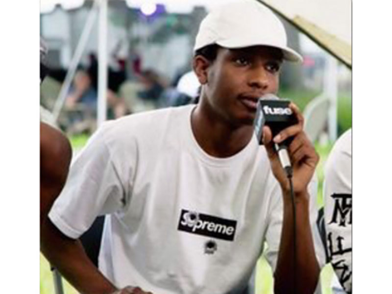 Supreme 渋谷オープン記念 'Bullet Box Logo Tee' Tシャツ バレット