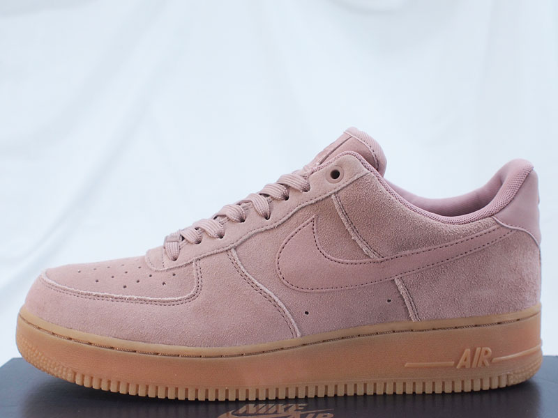 NIKE AIR FORCE 1 '07 LV8 SUEDE エアフォース1 スエード PARTICLE