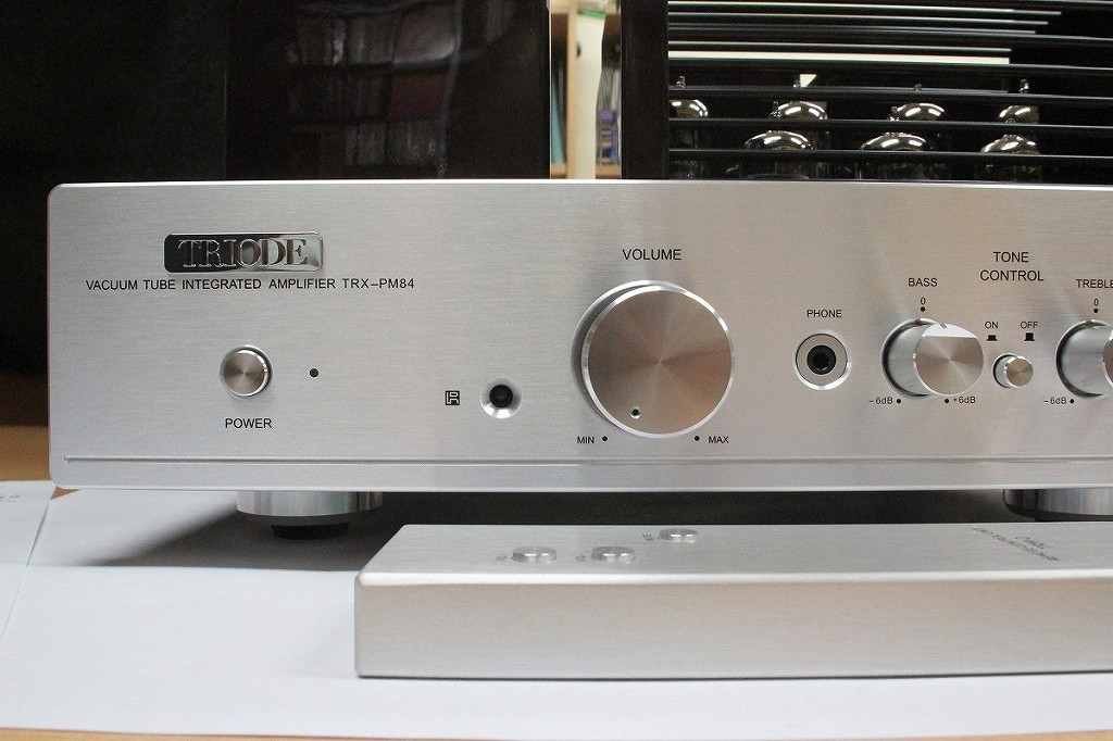 新製品情報】TRIODE USB入力/MM PHONO対応真空管プリメインアンプ「TRX