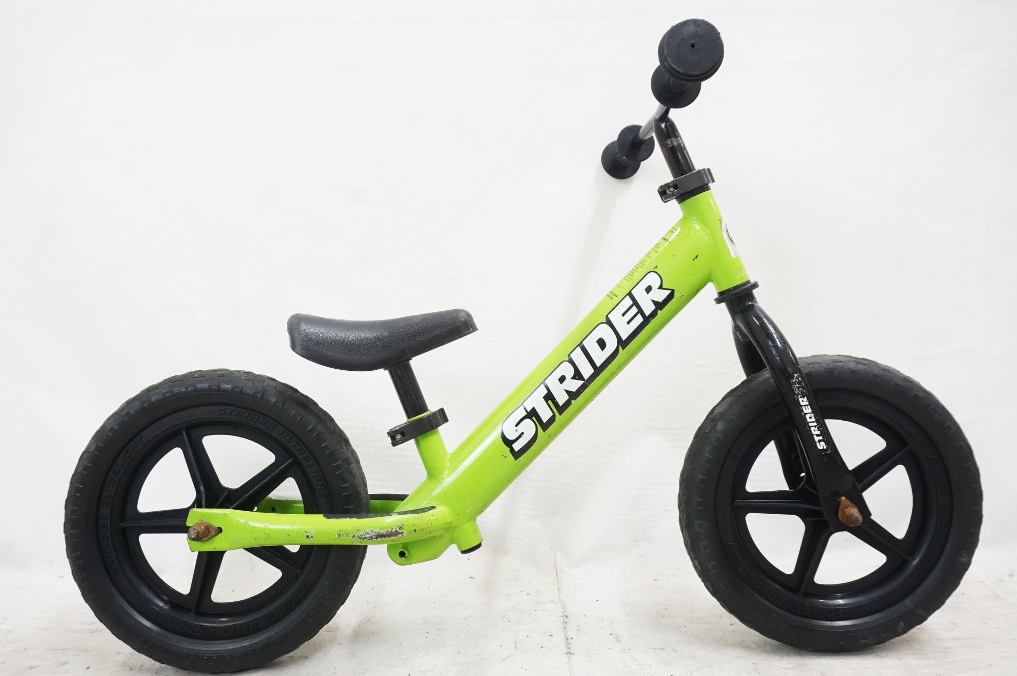 STRIDER 「ストライダー」 12 SPORT 年式不明 12インチ キッズバイク