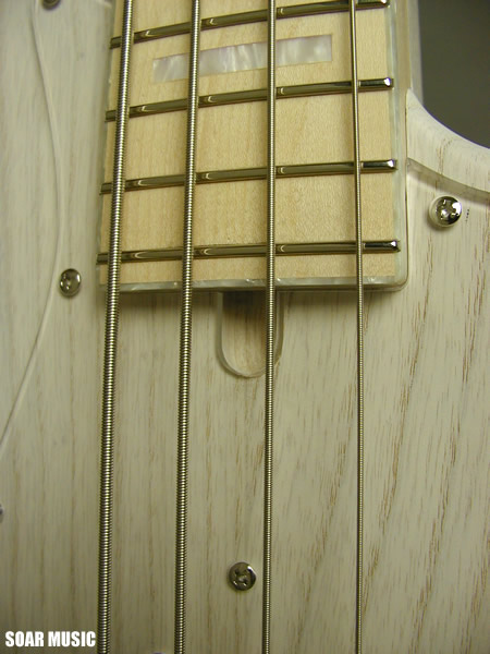 WOODLINE ASH33-4/E WH/OIL (Bacchus)