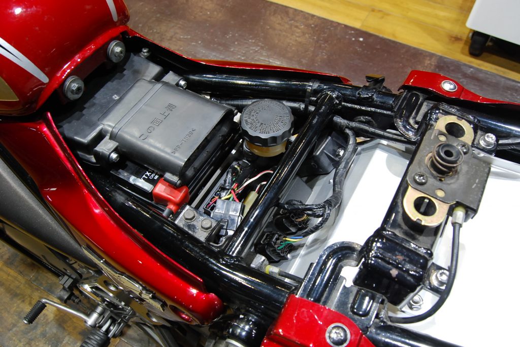 Bagus! motor cycle | KAWASAKI ZEPHYR Fenderless kit