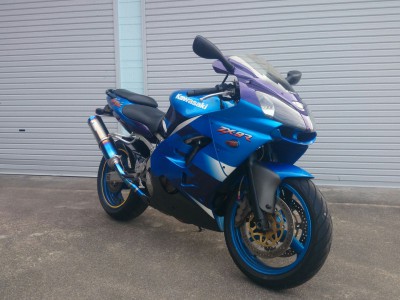 カワサキ ZX-9R 900｜愛知県のレンタルバイクなら岡崎市「BLOOM