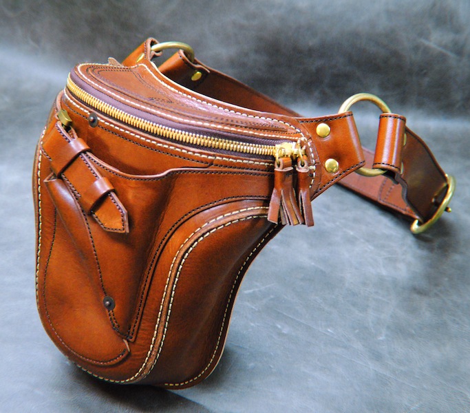 ヒップバッグ新色発売です！ - GAHOの工房日誌