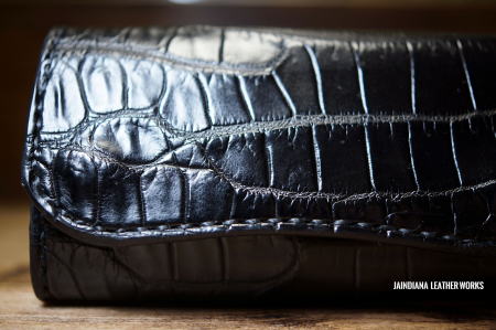 KCCR-B 高級感あるクロコダイル(ワニ革)キーケース