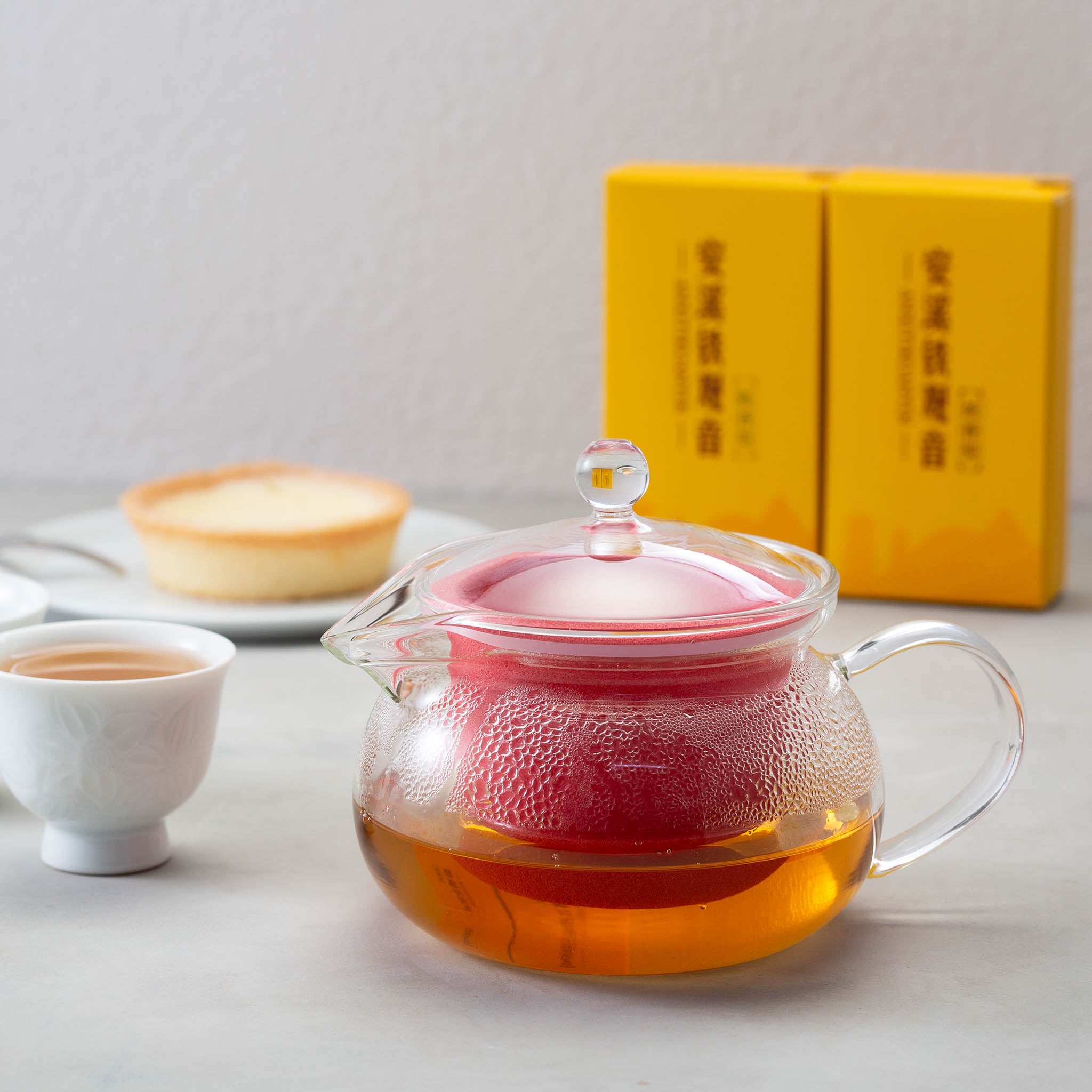 波佐見焼 セラミック ティーポット | 葉ポット | サーモンピンク | 燦セラ