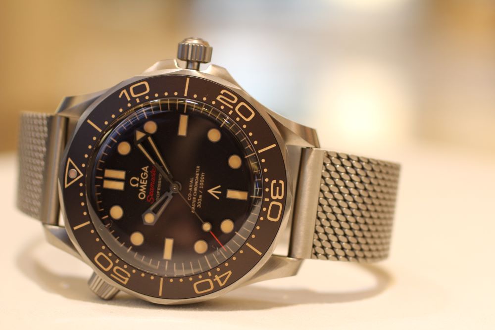オメガ】007限定モデルボンドウォッチ在庫ございます！！_ダイバー