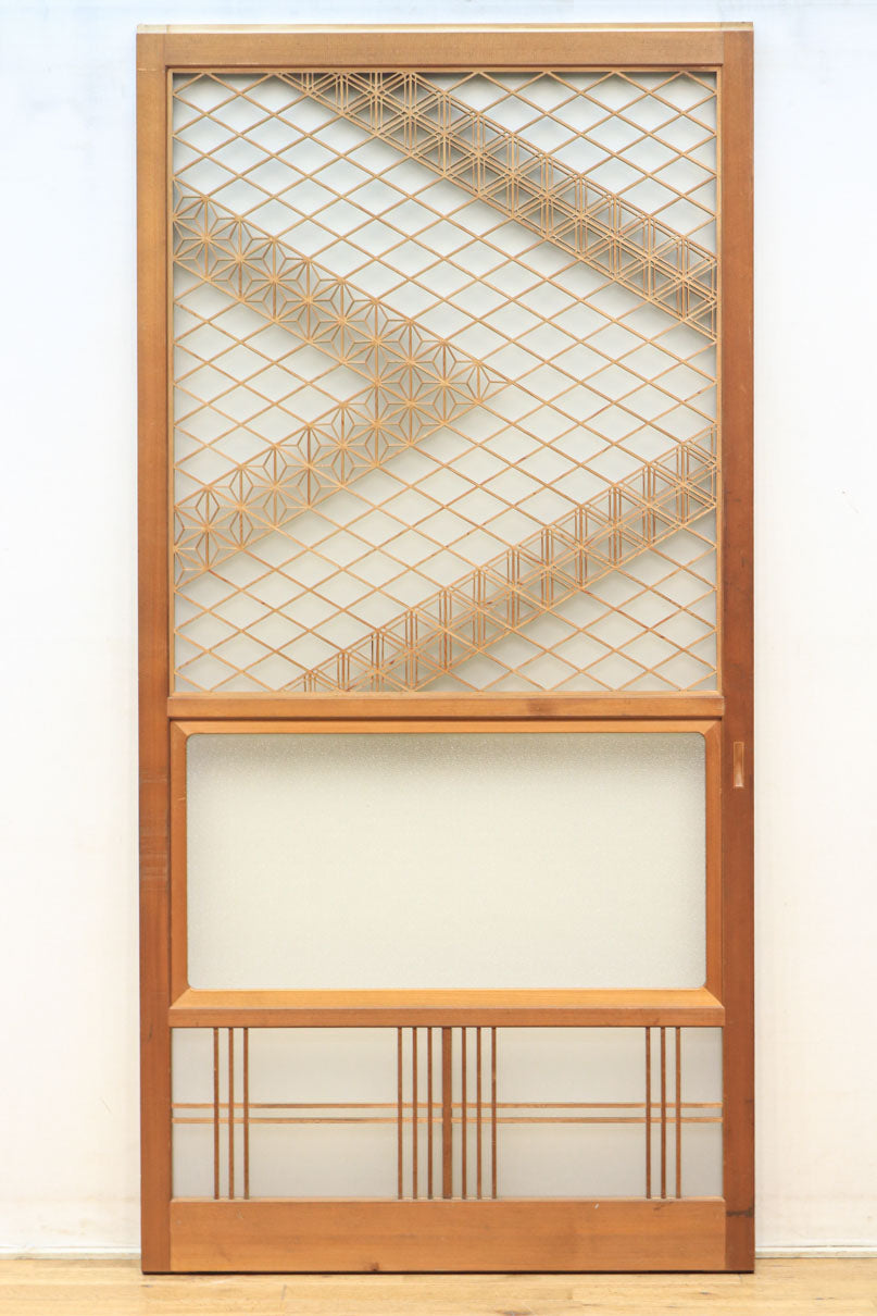 幅885ミリ 洗練された組子模様が気品を高める木地色ガラス戸 F8057