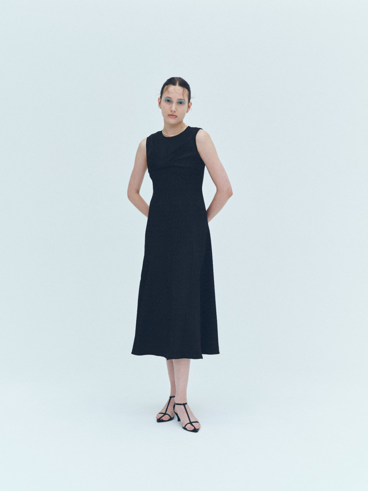 再入荷】Front drape jacquard Dress – L'AUBE BLANC