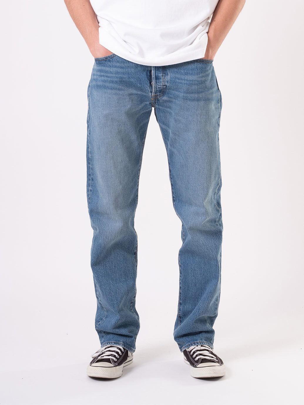 501® ORIGINAL ジーンズ ライトインディゴ – リーバイス®公式