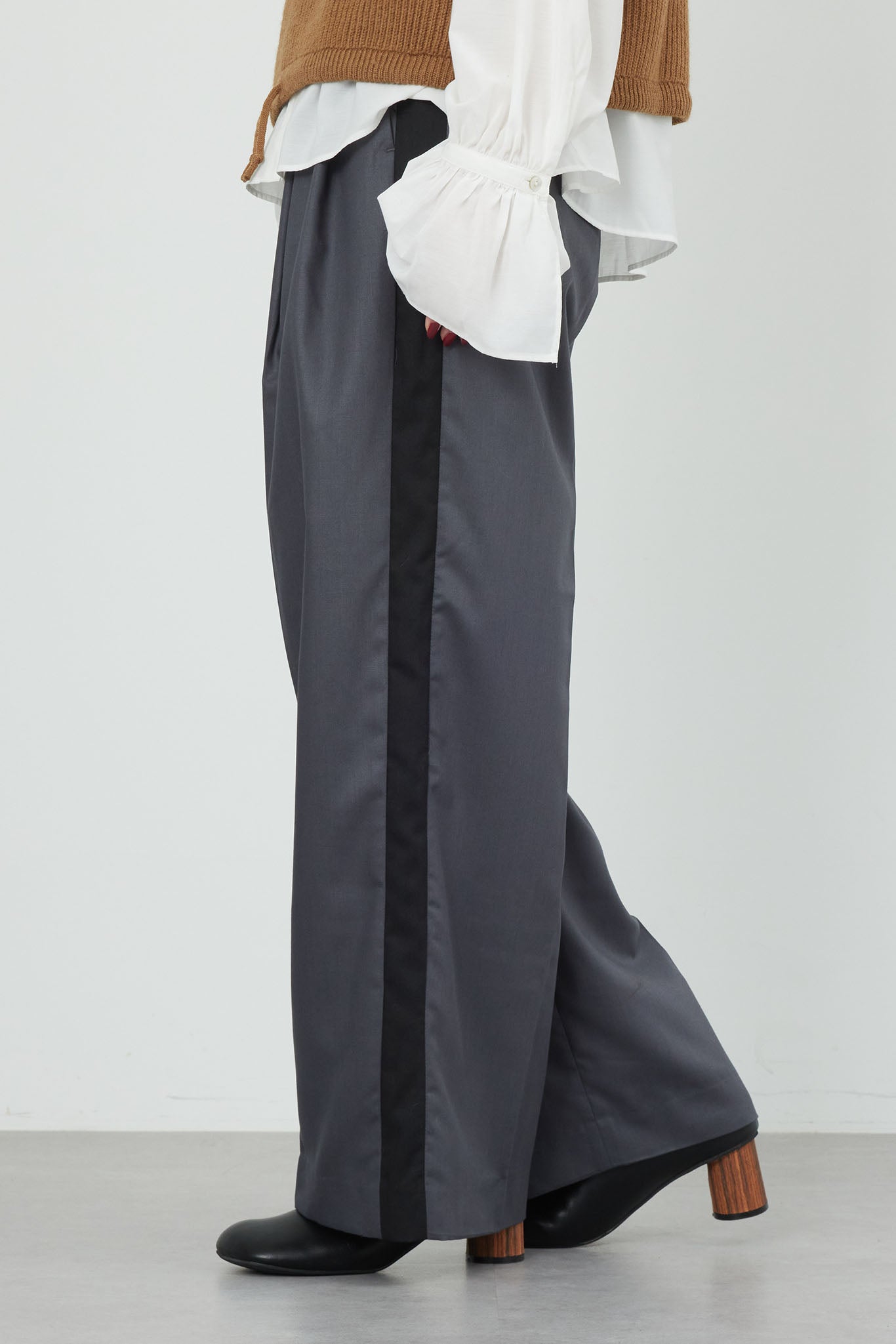 TRバイカラーパンツ