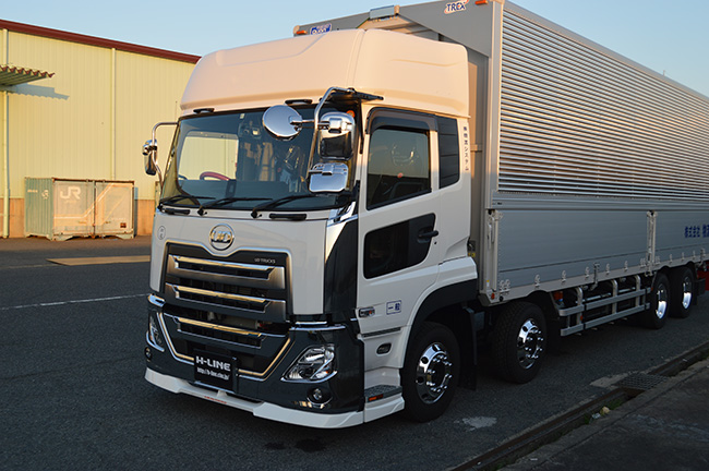 トラックカスタムパーツ専門店 H-LINE（エイチ-ライン）株式会社