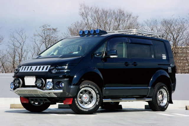 DELICA:D5｜リフトアップのことならハートランドインターナショナル