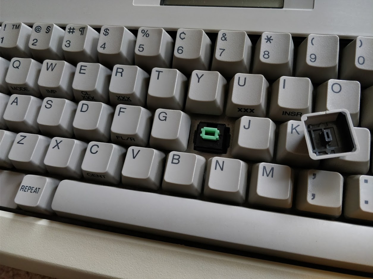 Sharp ZX-330 Typewriter - deskthority