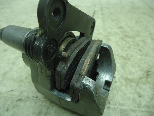 中古バイクパーツ販売専門店アイラブモーターZX-9R/ ZX9R リアブレーキ