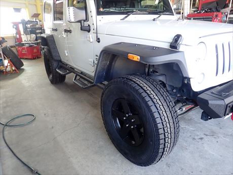 JKラングラーのスタッドレスタイヤ交換 | 4WD・四駆カスタム