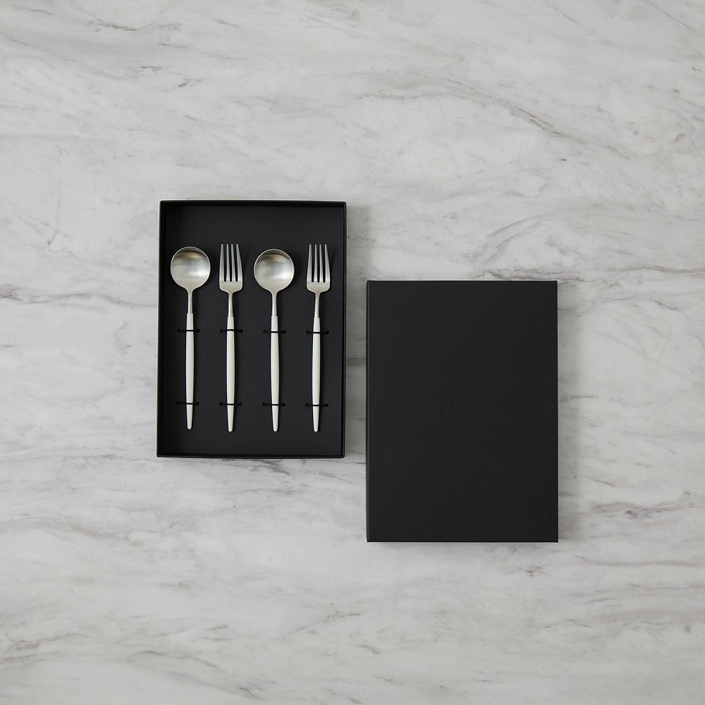 Cutipol(クチポール) ゴア ホワイト×シルバー デザート4本ギフトセット