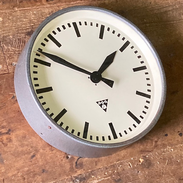 ビンテージインダストリアル 工業系 PRAGOTRON/パラゴトロン 鉄道時計