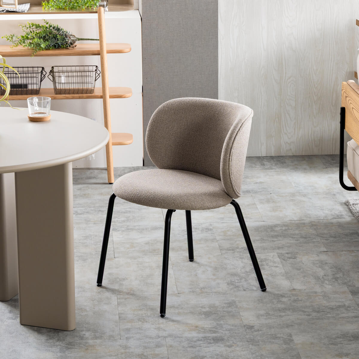 ブレッツ ダイニングチェア｜ 関家具公式通販サイト