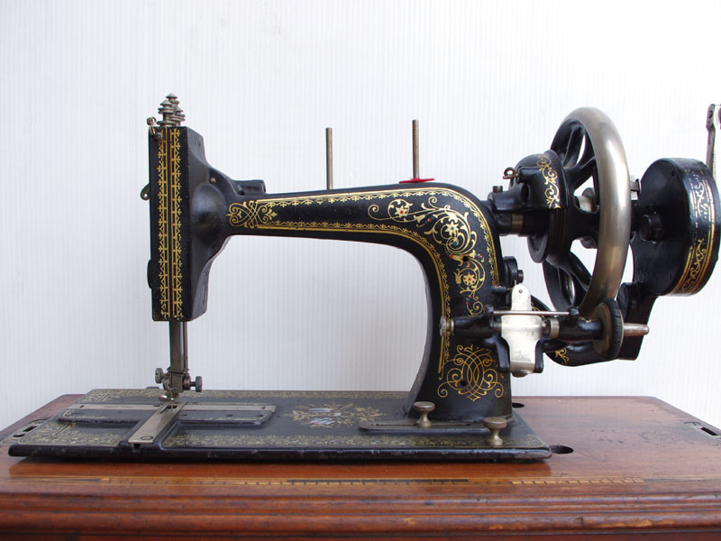 No.236 Wertheim ヴェルトハイム製 手回しミシン：アンティークミシン