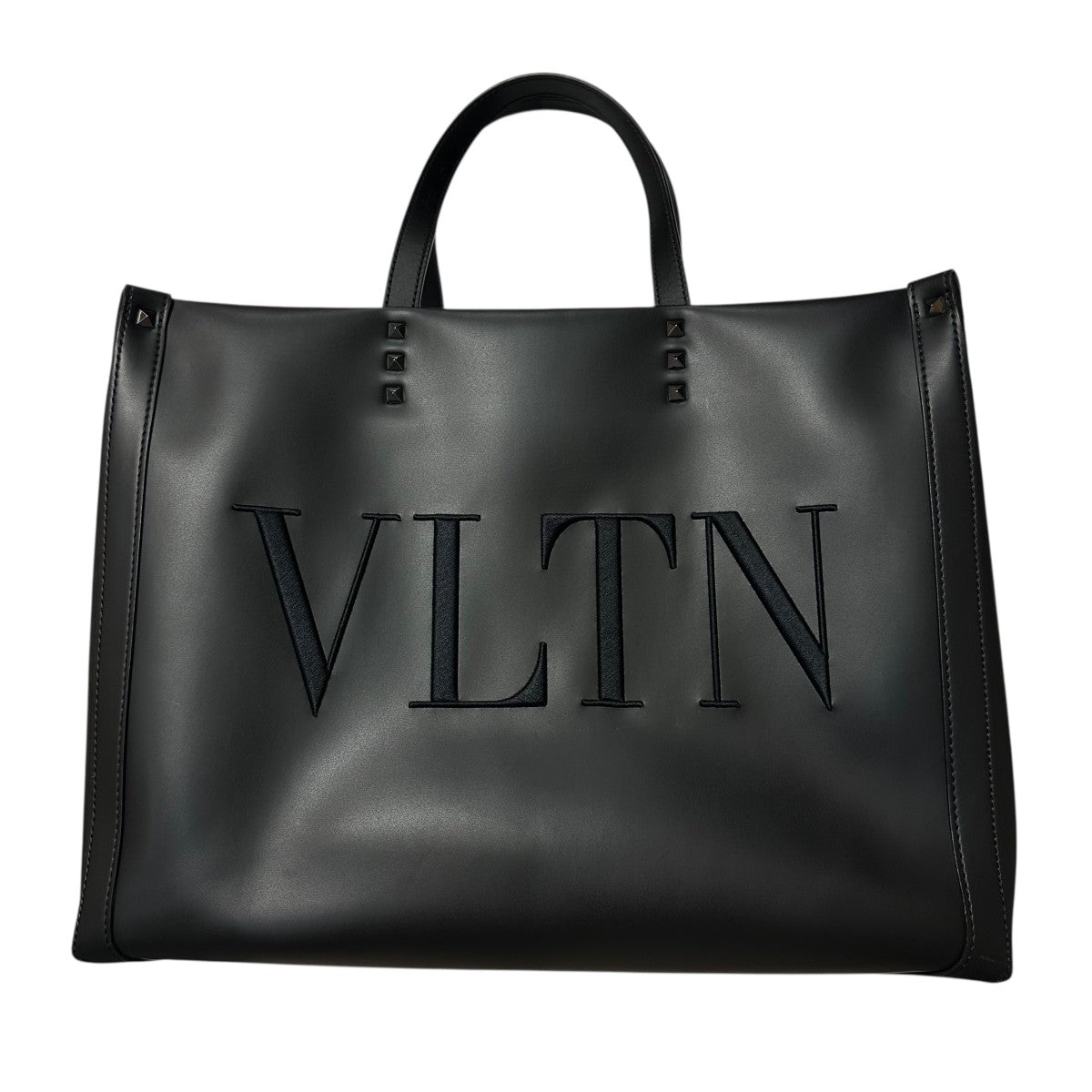 VALENTINO(ヴァレンチノ) GARAVANIトートバッグITEURDI97SOA