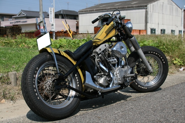 コフィンタンクのアーリーショベルとエッグタンクのパンヘッド