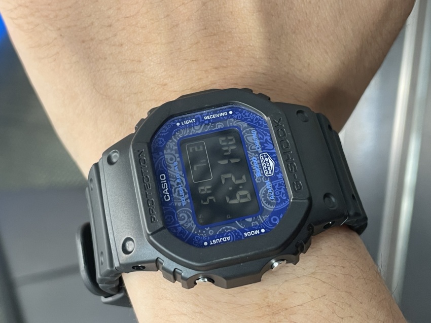 ペイズリー柄がストリートファッションに最適なG-SHOCK登場！！| 国内