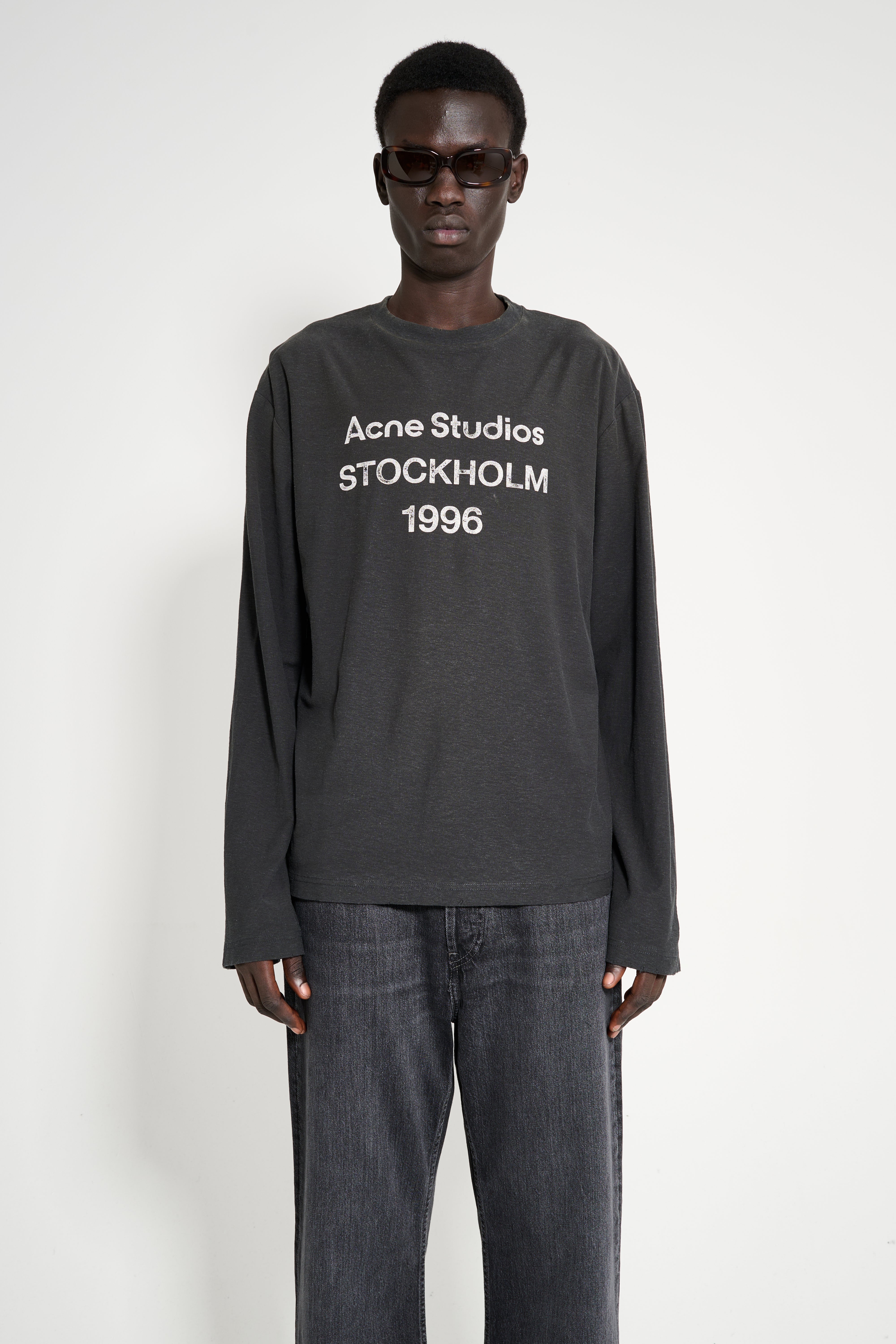 Acne Studios 1996 Long Sleeve T-shirt Faded Black – Très Bien