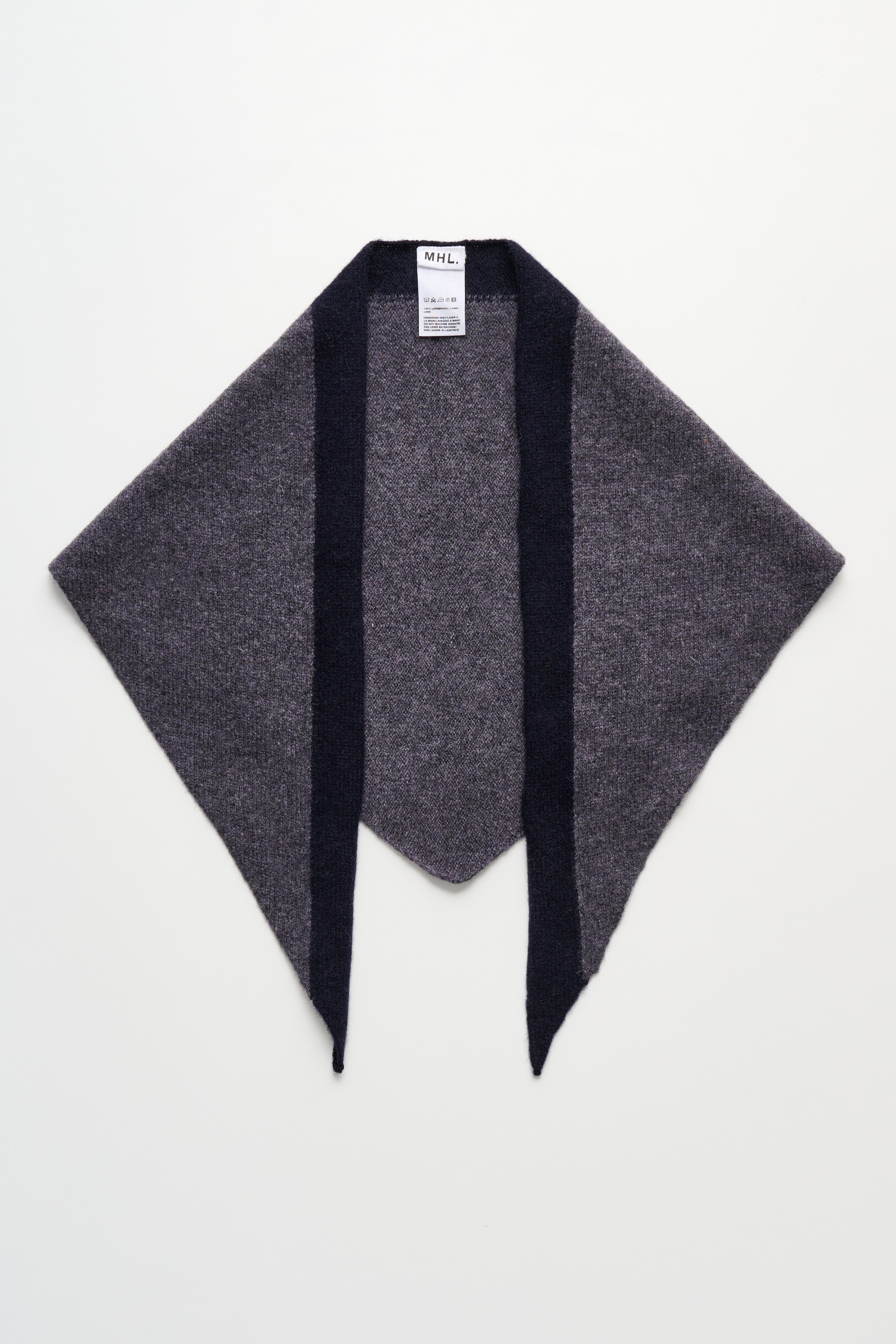 Margaret Howell MHL Tipped Scout Scarf Lambswool Grey / Ink – Très