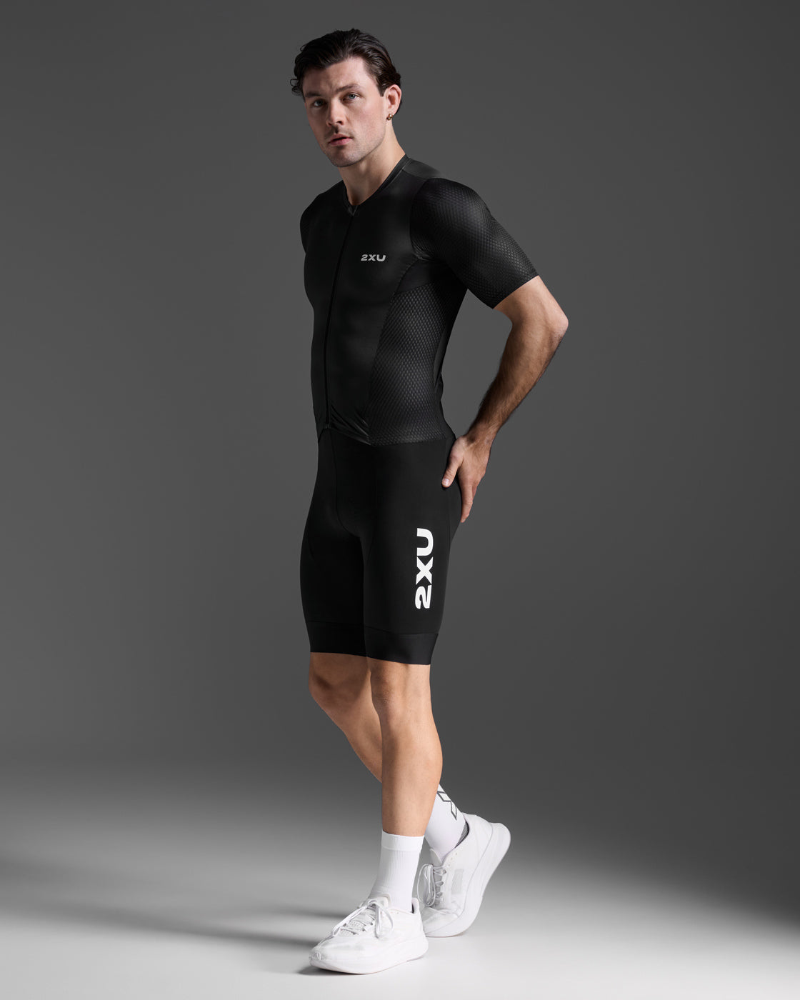 Aero Hex Sleeved Trisuit – 2XU US