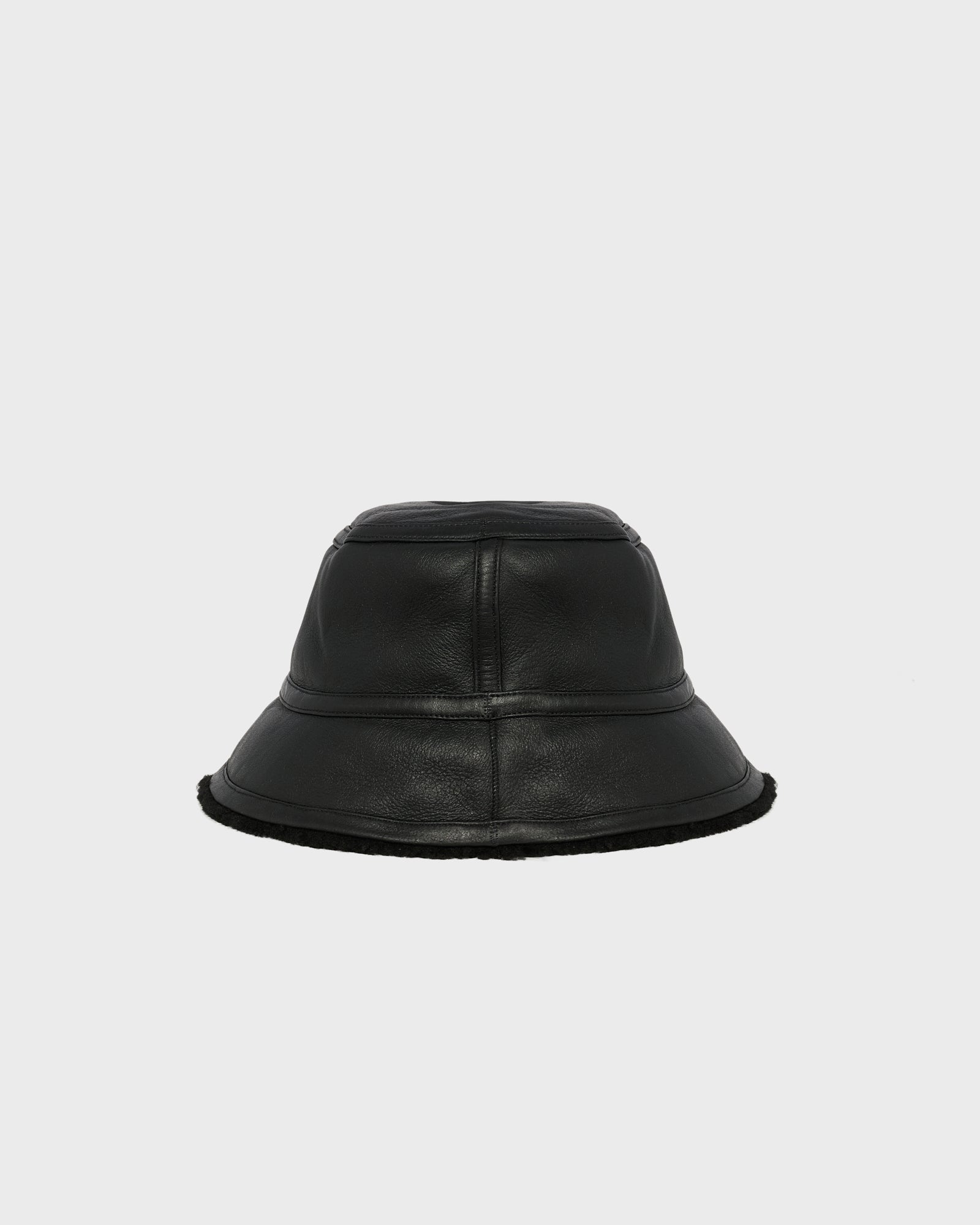 Curly merino bucket hat - black - Yves Salomon – Yves Salomon US