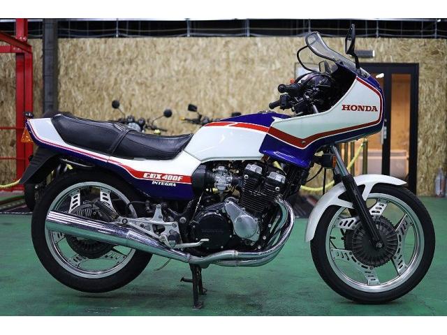CBX400Fインテグラカウル取り付け（旧車専門店 東海オート中川店の作業