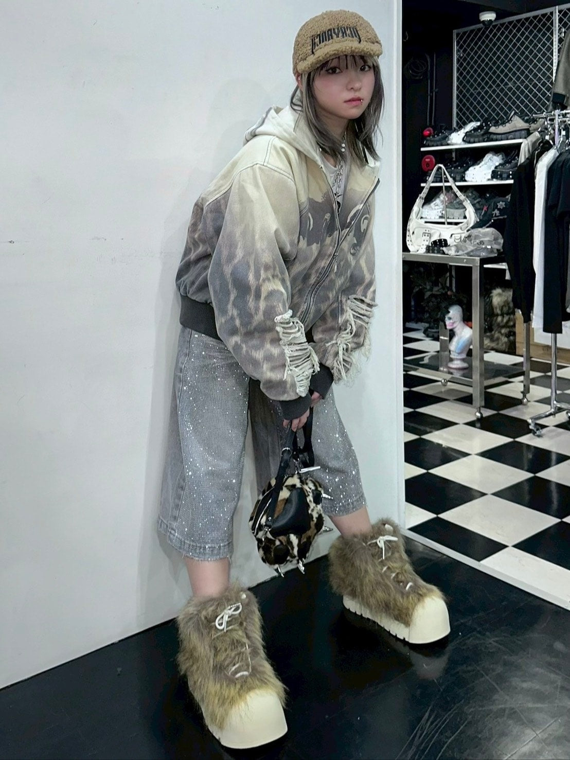 Never mind the XU】rhinestone half pants/ 【ネバーマインドザ