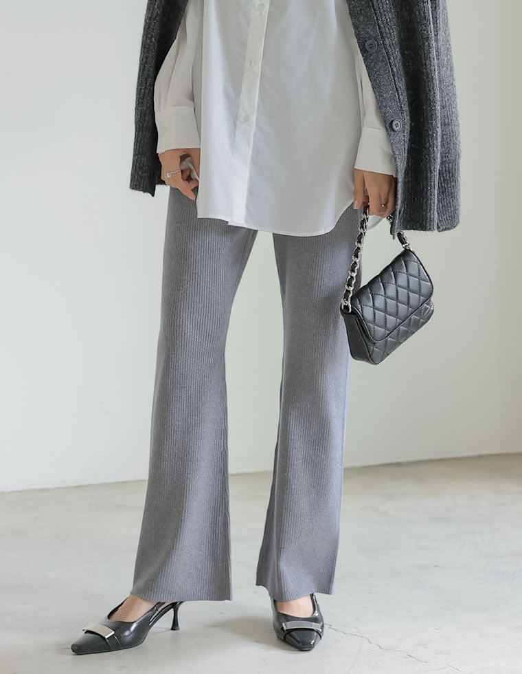 リブニットスリムフレアパンツ - パンツ通販 | 人気レディース