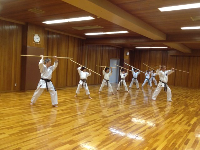 琉球古武道協会総本部 日本空手古武道水心塾 | 琉球古武道（空手・棒