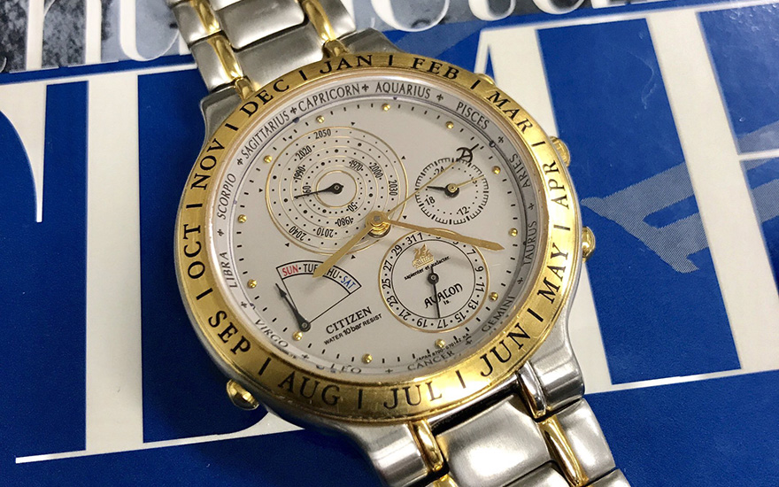 時計修理の現場から／屍は直るのか？「アバロン スーパーカレンダー