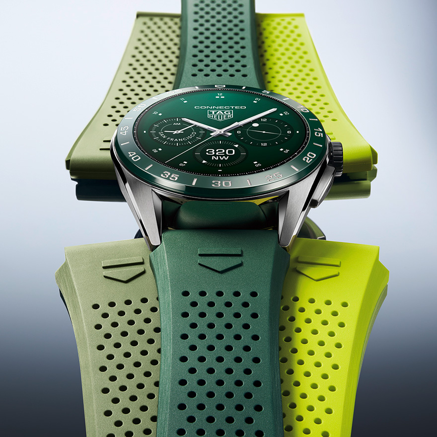 タグ・ホイヤー コネクテッド キャリバーE4」に新作が登場