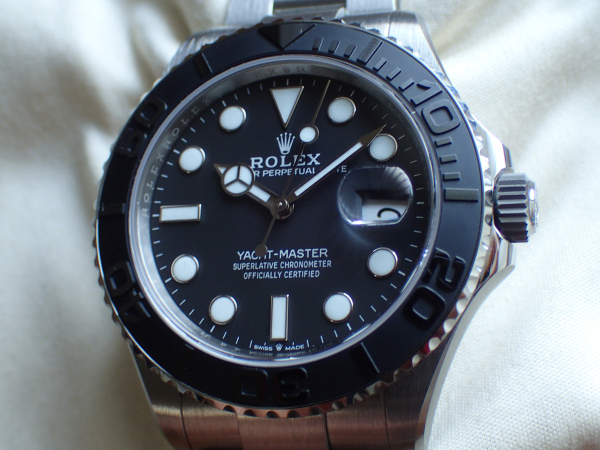 ロレックスの歴史の中で異彩を放つ「ヨットマスター 42」Ref.226627