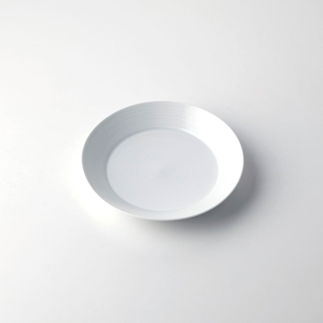 ミストホワイト プレート(S) | 白山陶器直営オンラインストア