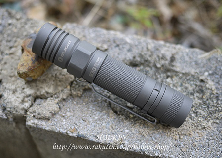 本体色：マットグレー】OLIGHT S30-Ti BATON チタン製ボディ【CREE XM